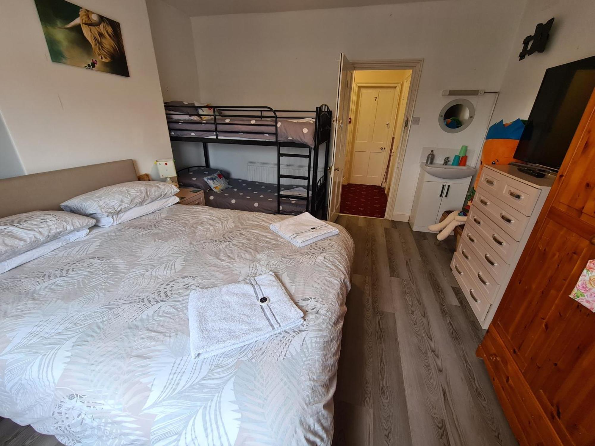 Beachdene Guest House 斯凯格内斯 外观 照片